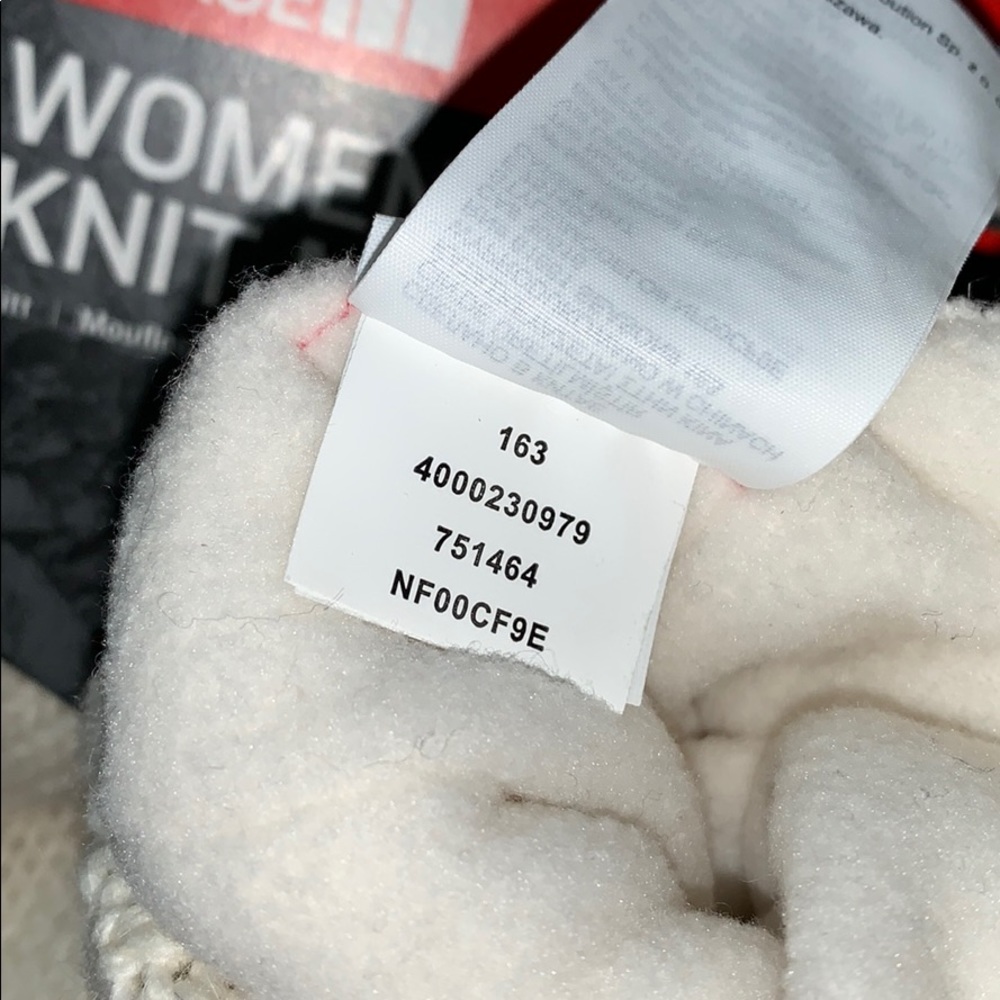 The North Face Womens Cable Knit Mitt - Picture 6 of 7